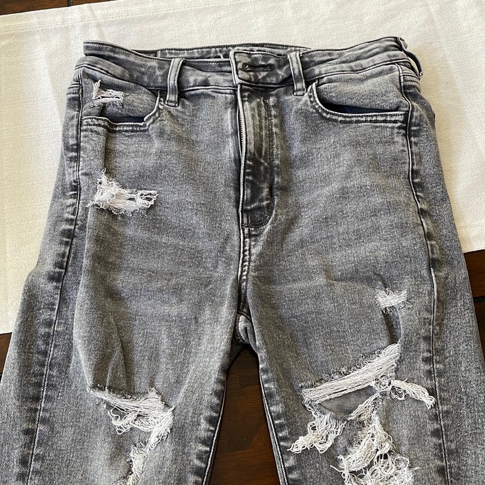 American Eagle Ripped Jeans
